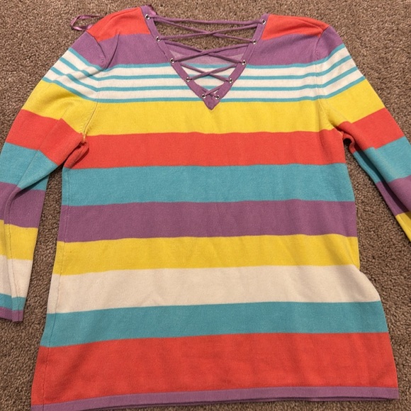 💜 3 for $10 Colorful Striped Women's Sweater - Picture 4 of 5